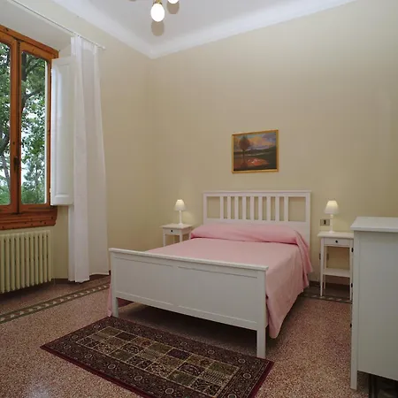 Дом отдыха Lovely In With Hill View Montefiridolfi