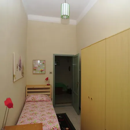 Lovely In With Hill View Дом отдыха